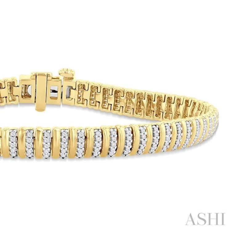 1 Ctw Ribbed Round Cut Diamond Bracelet in 14K Yellow Gold