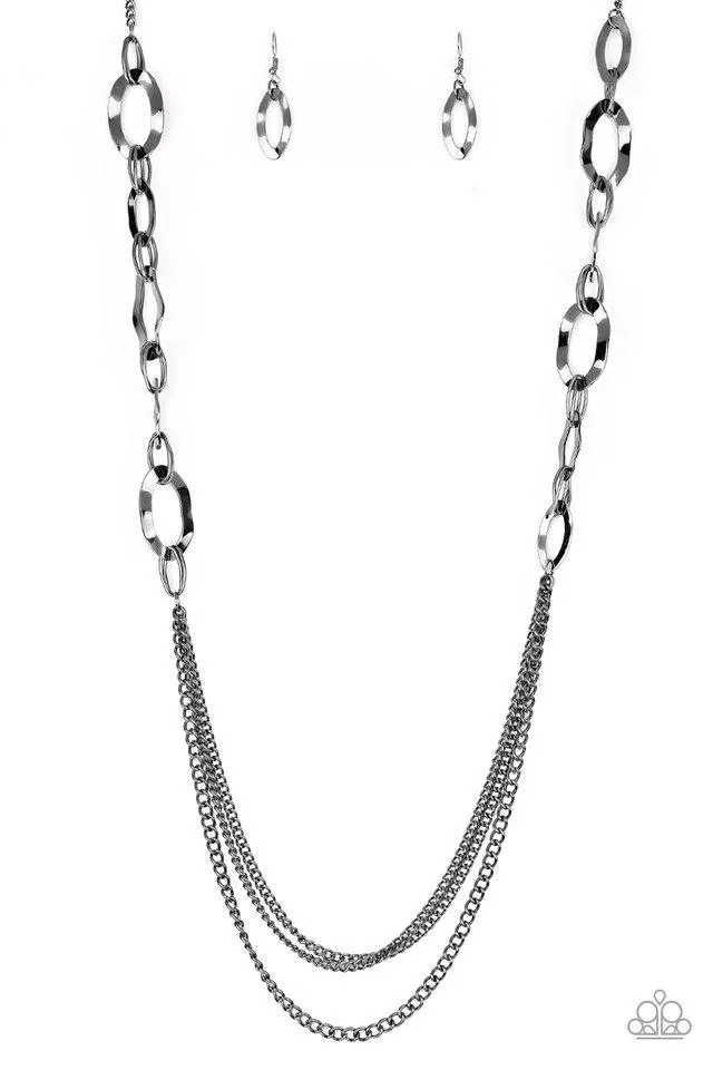 Paparazzi Necklace ~ Street Beat - Black