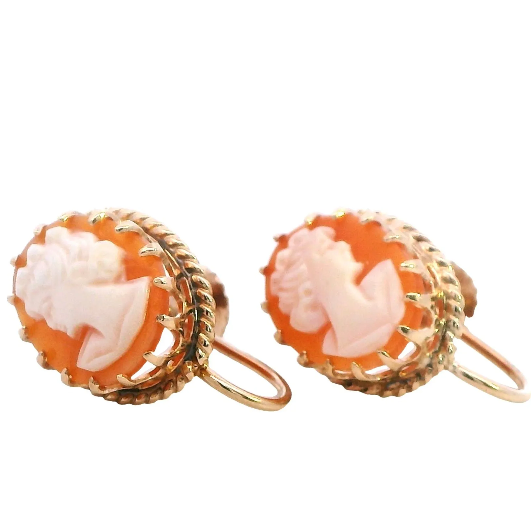 Timeless 9ct Yellow Gold Cameo Earrings - Classic Elegance!